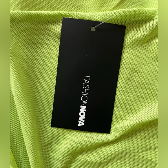 NWT Fashion Nova Wholesale Bundle 15 Pieces of Swim and Coverups XS-L - Picture 2 of 4